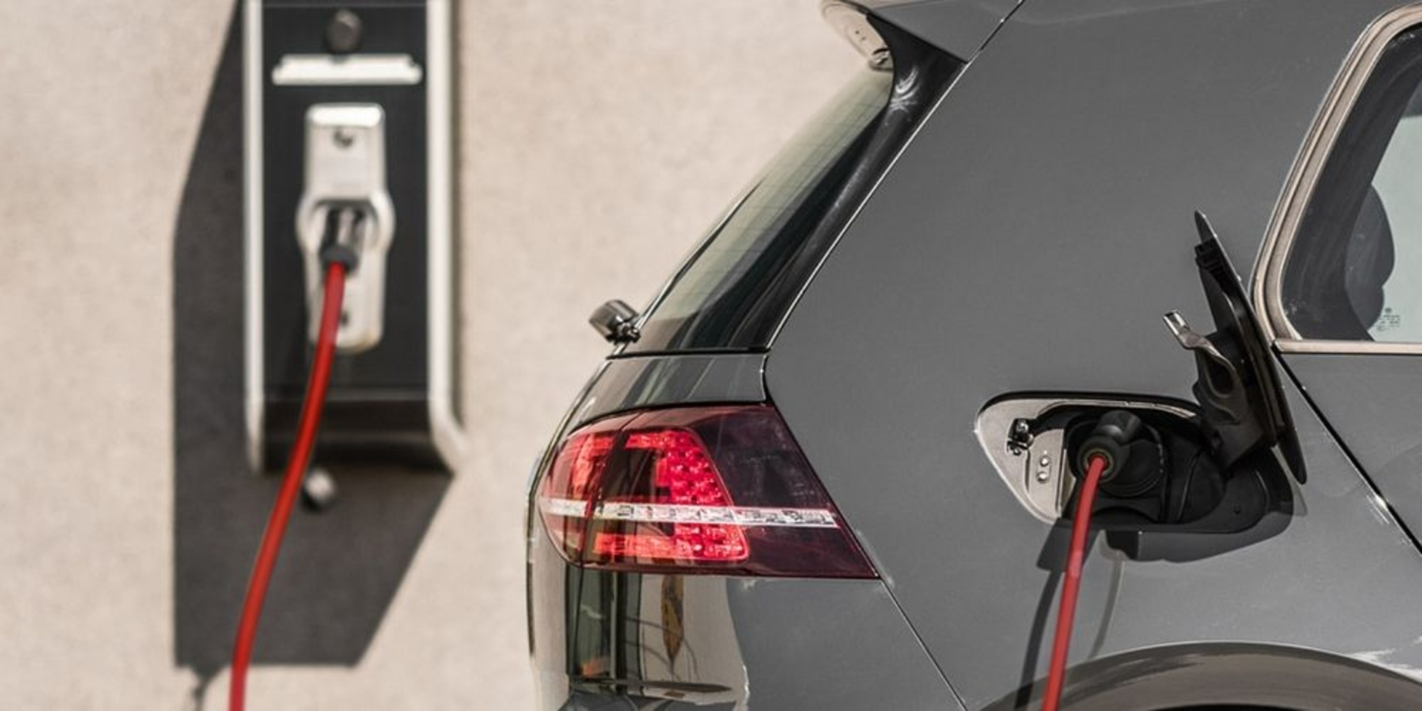 Schutz für E-Mobility bei RS Elektro- und Gebäudetechnik in Stuttgart