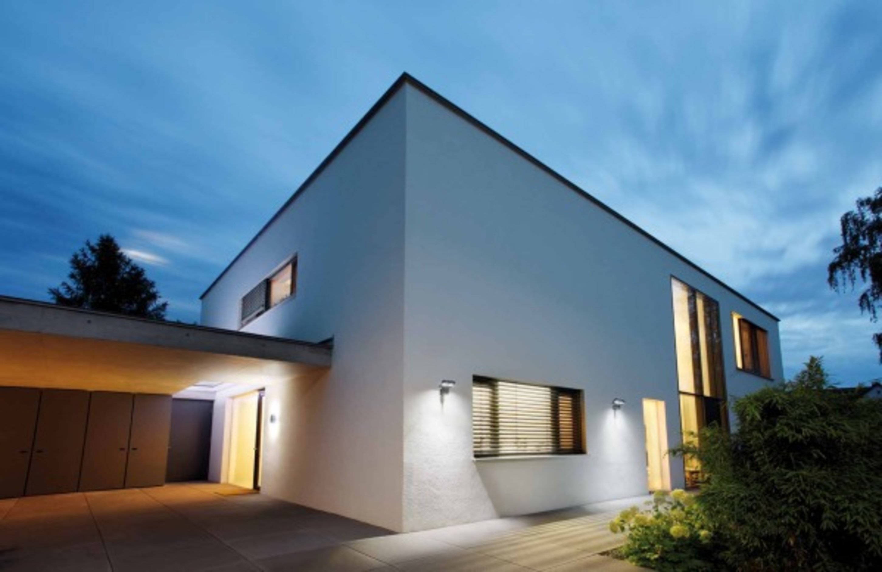 Außen­beleuchtung bei RS Elektro- und Gebäudetechnik in Stuttgart