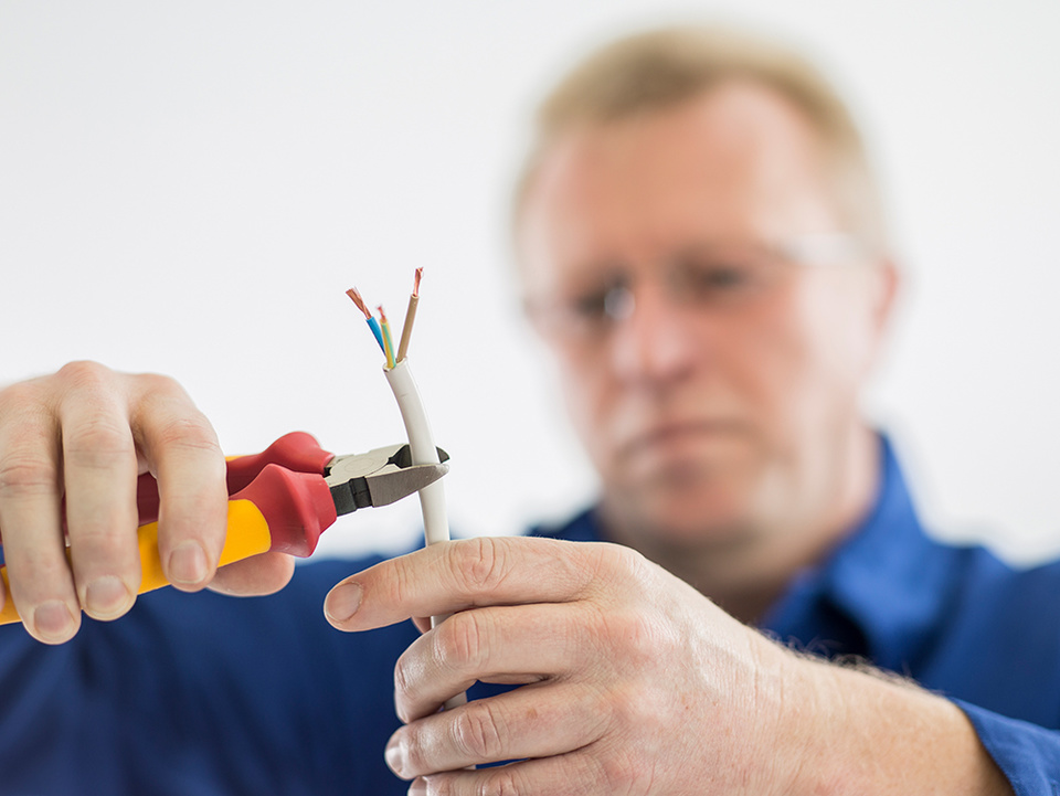 C F021729 bei RS Elektro- und Gebäudetechnik in Stuttgart