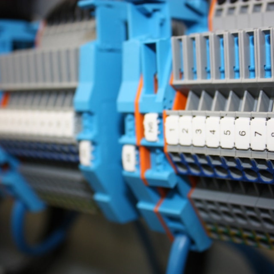 Industrie und Gewerbe bei RS Elektro- und Gebäudetechnik in Stuttgart